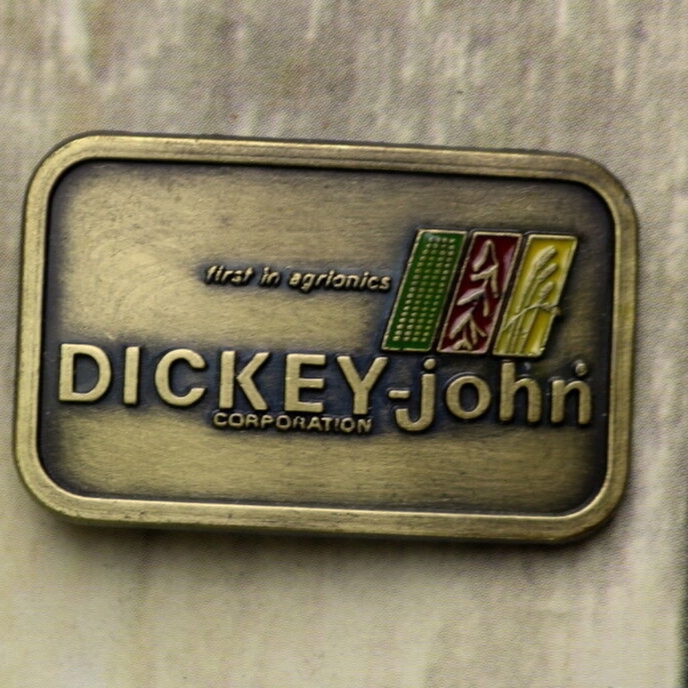 - Vintage Belt Buckle